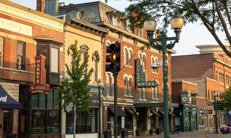 Black Hawl Hotel Exterior, Cedar Falls, IA